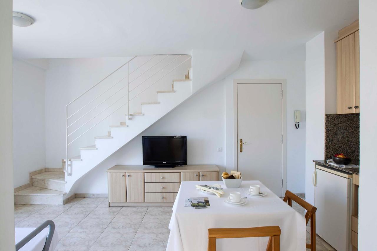 Apartaments La Torreta Альтафулья Экстерьер фото